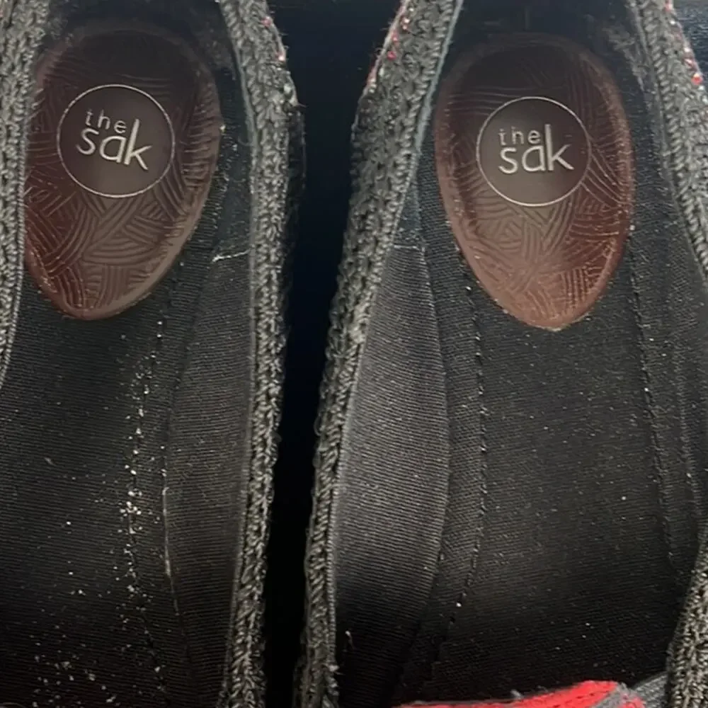 The Sak sak crocheted